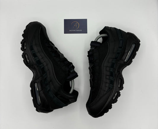 Nike Air Max 95 All Black