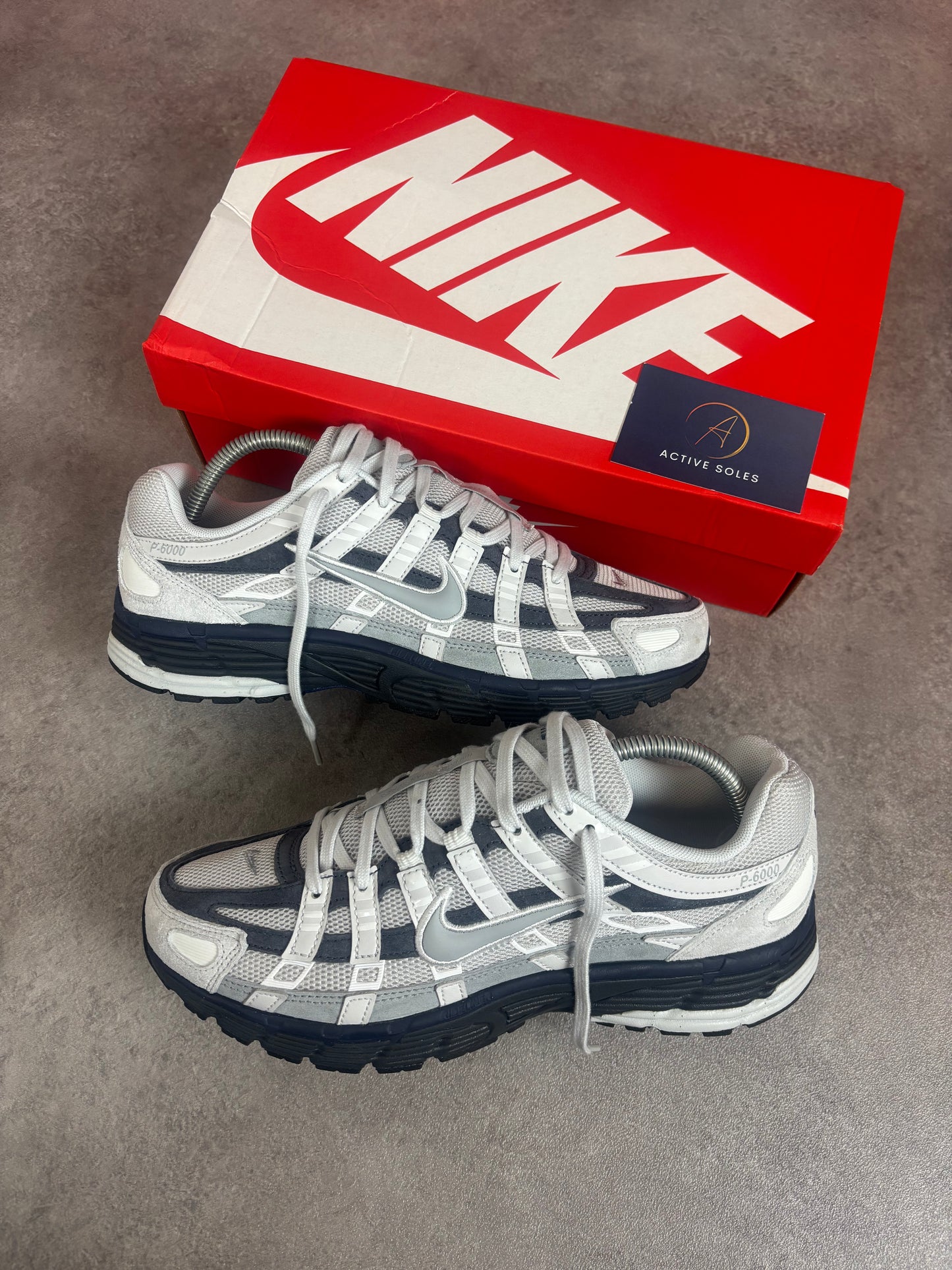 Nike P-6000 Photon Dust Anthracite